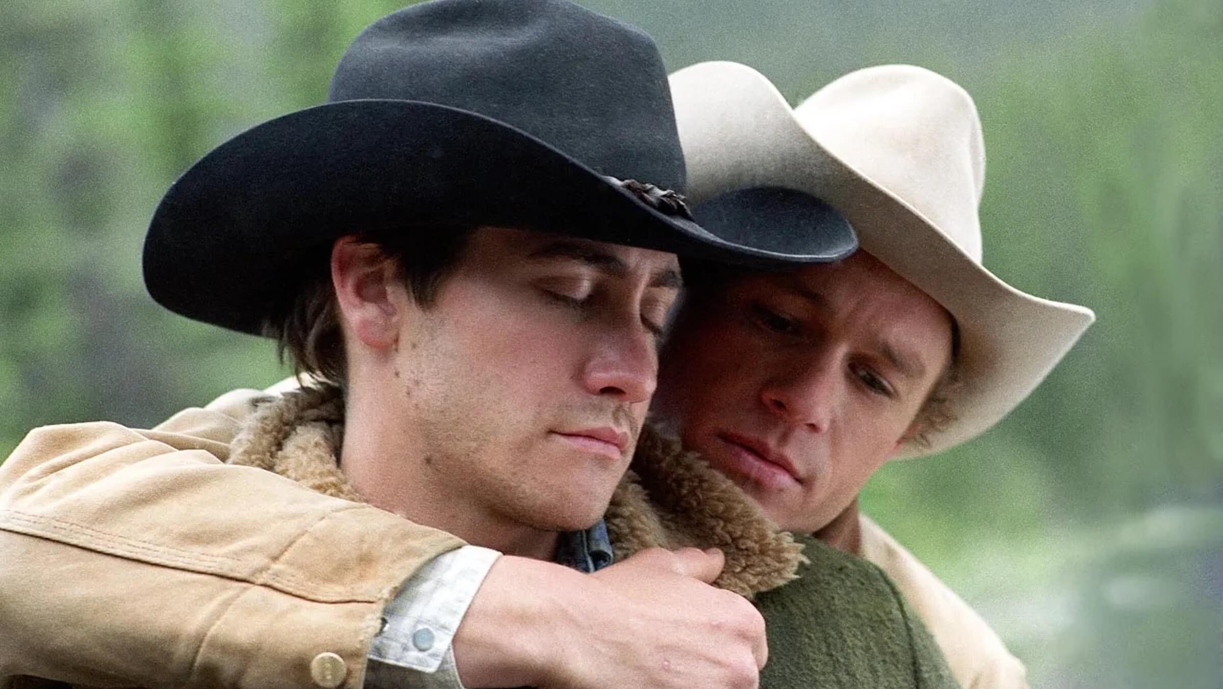 Jack Twist (Jake Gyllenhaal) and Ennis Del Mar (Heath Ledger) hugging each other in 'Brokeback Mountain' (2005); Why Short Stories Are Better Than Pitches