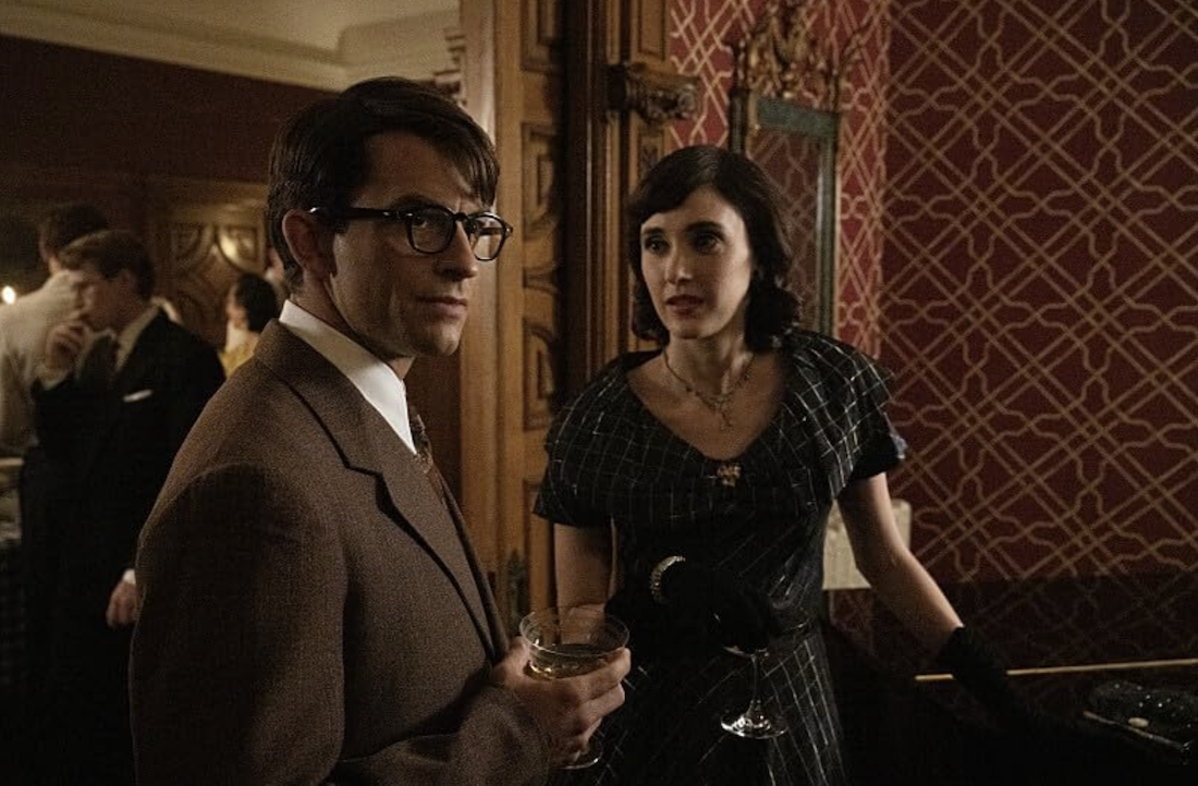 Fellow Travelers’ Showrunner Shares Secrets to Writing Mind-Blowing Sex Scenes8