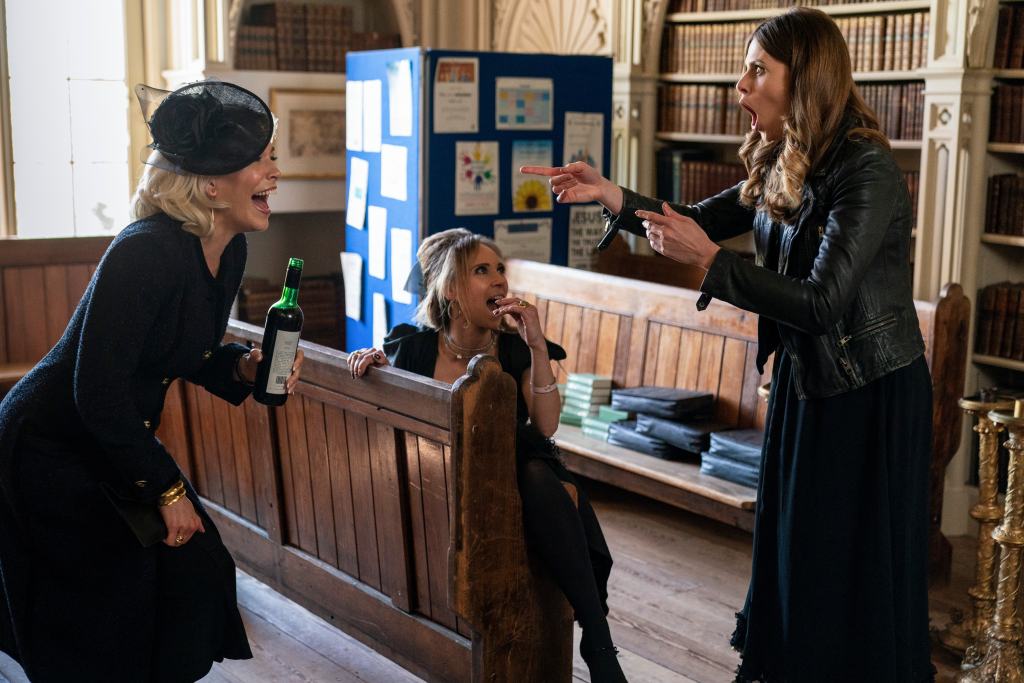 How Ted Lasso Succeeds At Representing Female Friendships